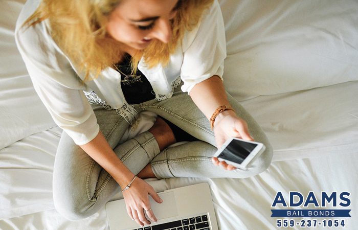Teens Love Their Smartphones Madera